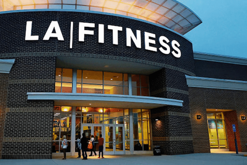 Is LA Fitness Worth It? + Review